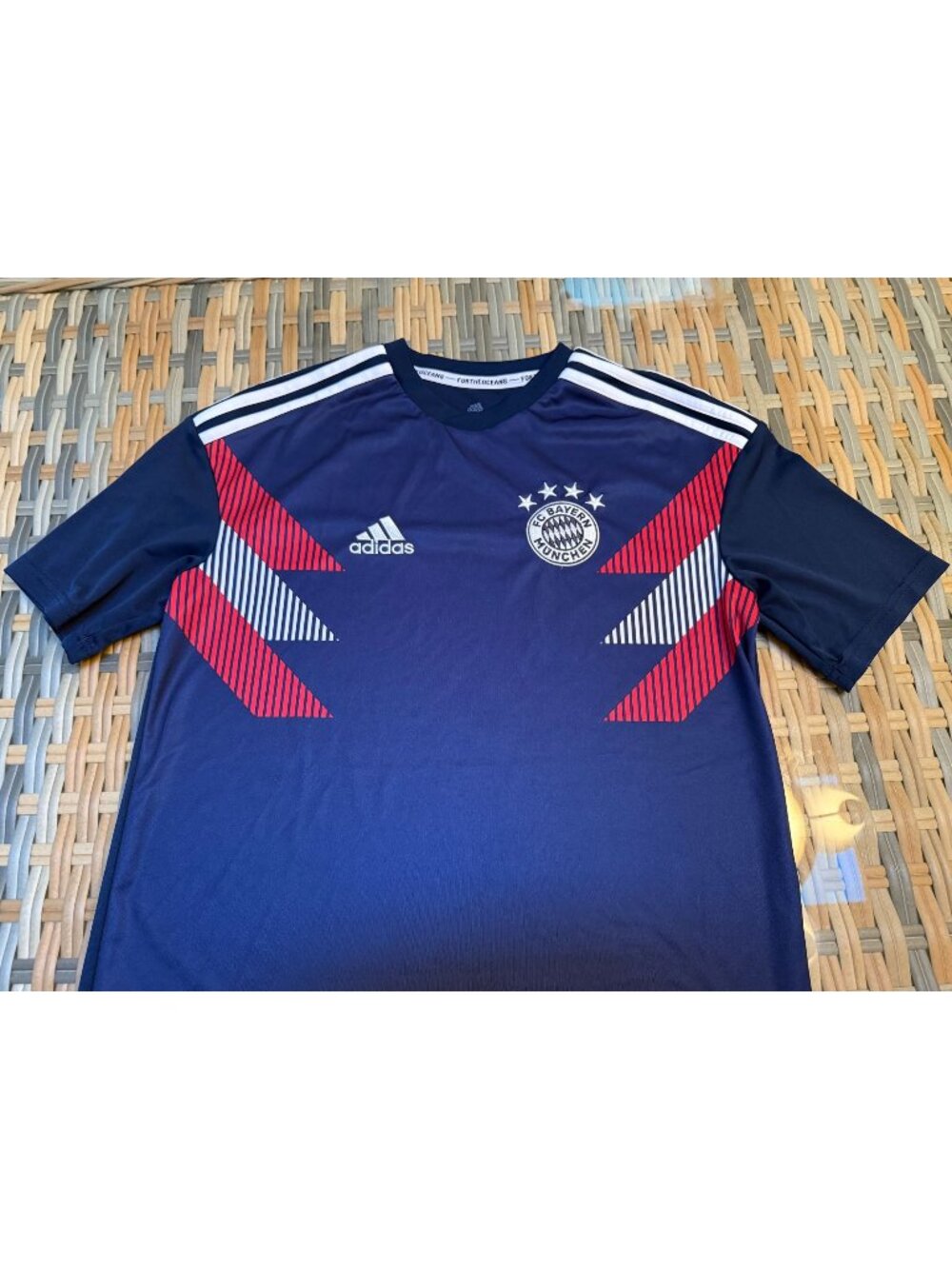 FC BAYERN Munchen Adidas Soccer ~ Football Jersey Shirt ~ YOUTH XL Navy